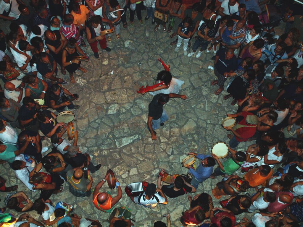 La Festa di San Rocco a Torrepaduli: zagareddhe e pizzica tra devozione e folclore